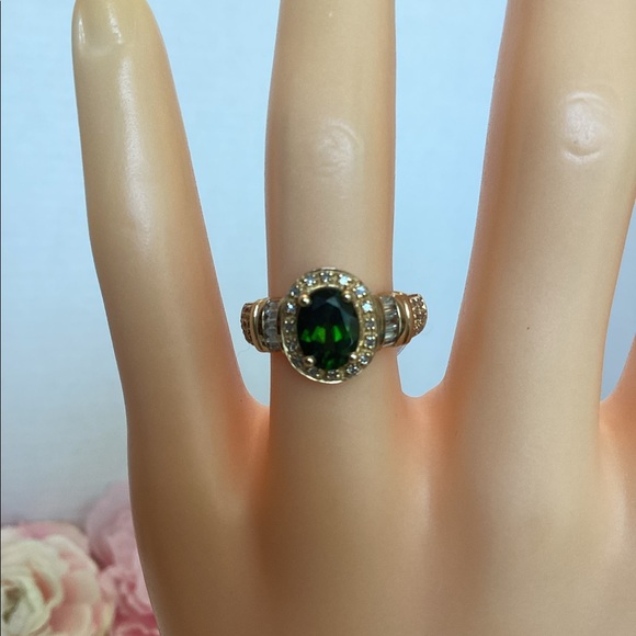14k, CROME DIOPSIDE & DIAMOND RING - Picture 6 of 7